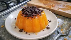 Gelo di arance siciliano: il dolce al cucchiaio fresco e leggero con scaglie di fondente