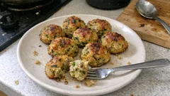 Polpette di zucchine e avena al forno: dorate fuori, morbide dentro (senza frittura)