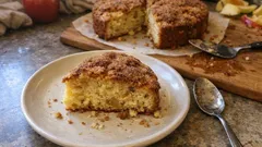 Torta di mele soffice e umida: il trucco delle mele grattugiate che fa la differenza